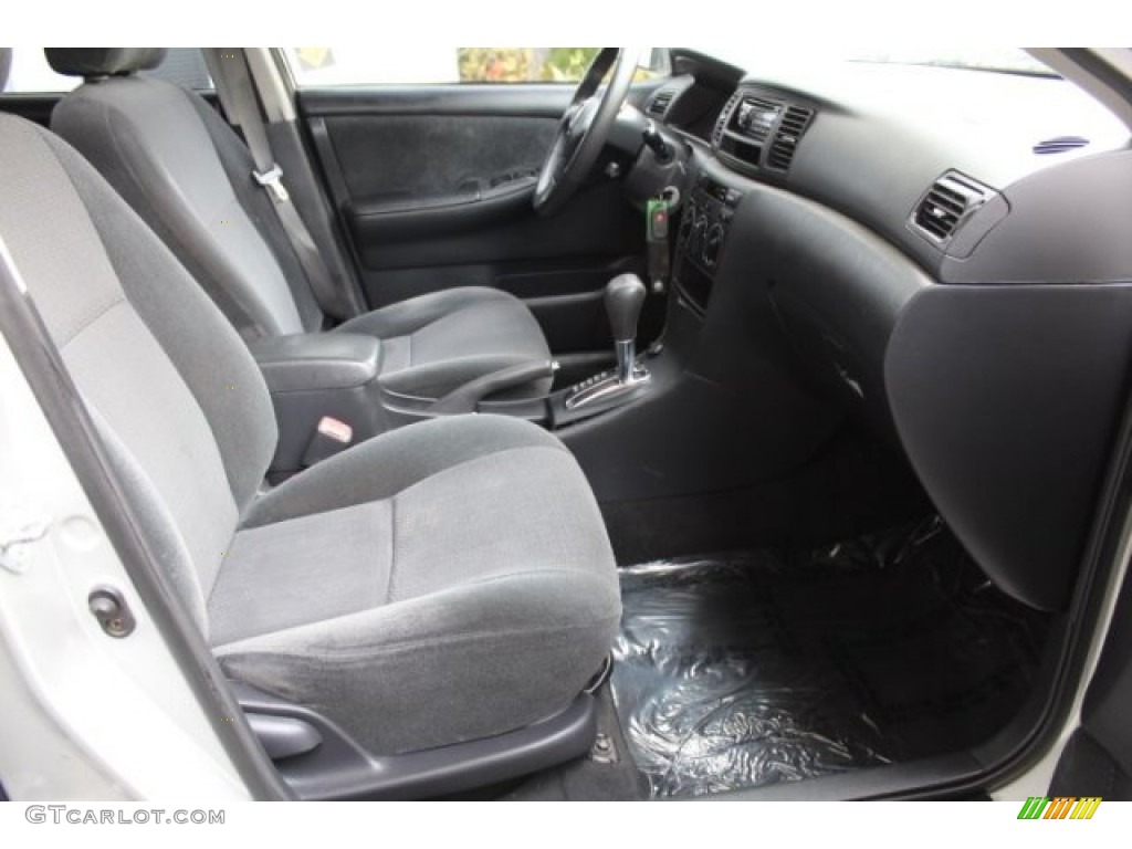 2004 Corolla S - Lunar Mist Silver Metallic / Black photo #25