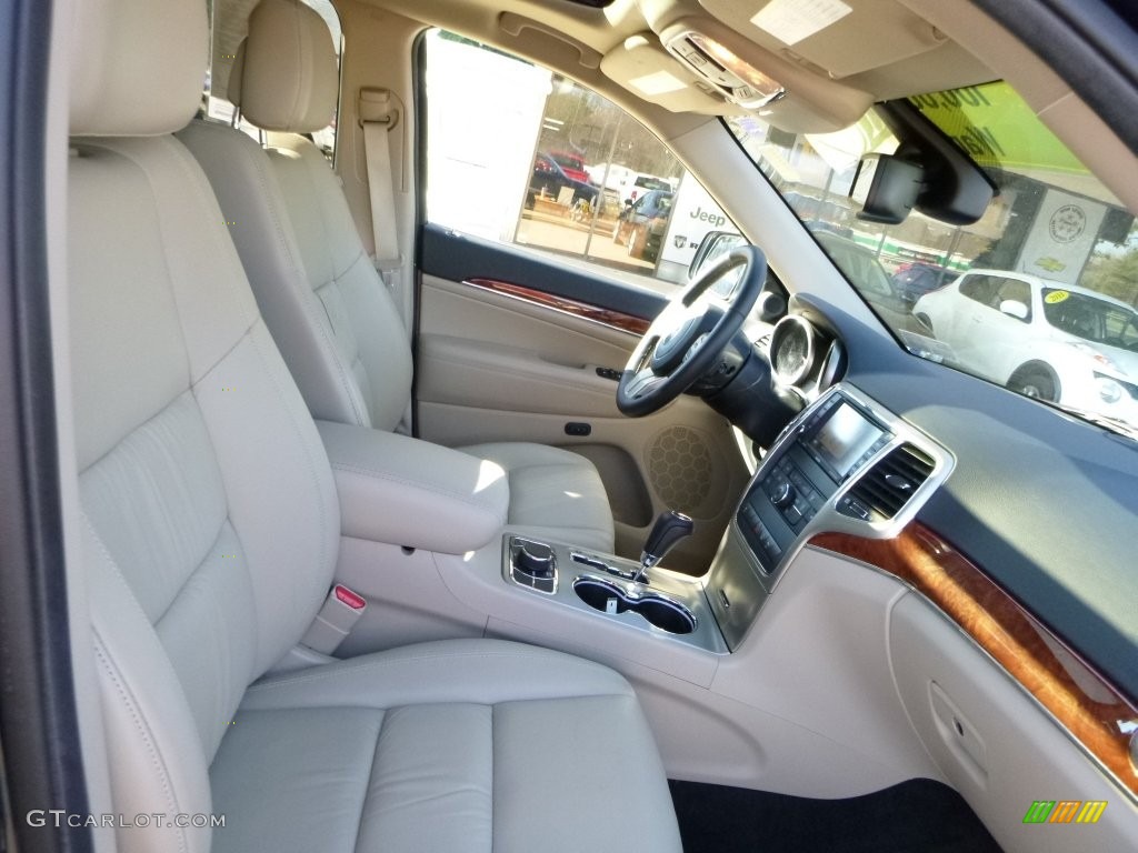 2013 Grand Cherokee Limited 4x4 - True Blue Pearl / Black/Light Frost Beige photo #6