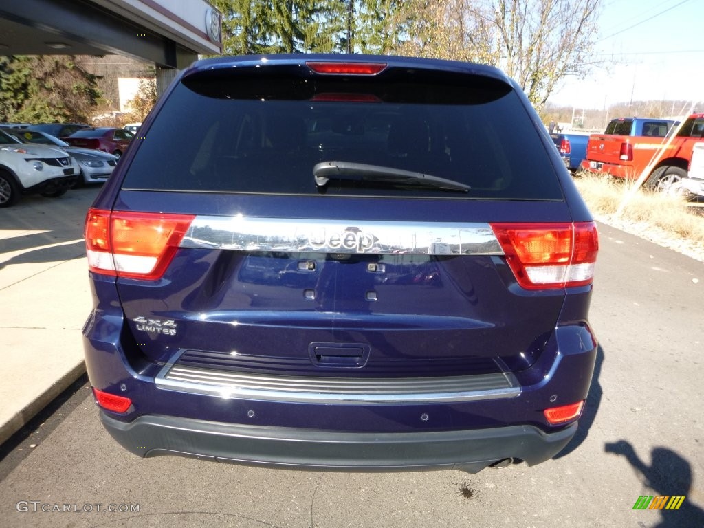 2013 Grand Cherokee Limited 4x4 - True Blue Pearl / Black/Light Frost Beige photo #13