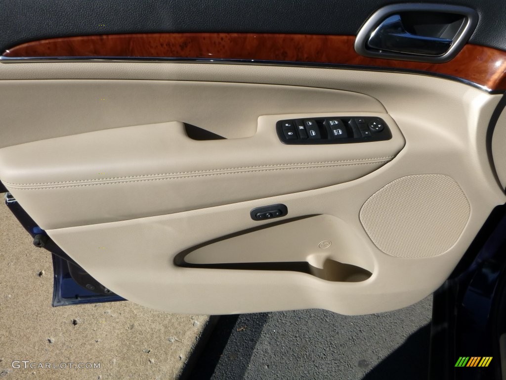2013 Grand Cherokee Limited 4x4 - True Blue Pearl / Black/Light Frost Beige photo #15