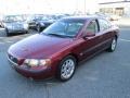 Ruby Red Metallic - S60 2.5T Photo No. 2