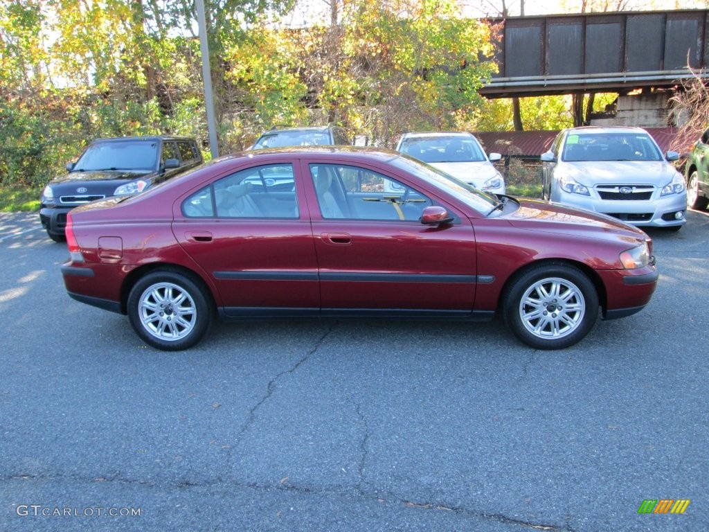 2004 S60 2.5T - Ruby Red Metallic / Taupe/Light Taupe photo #5