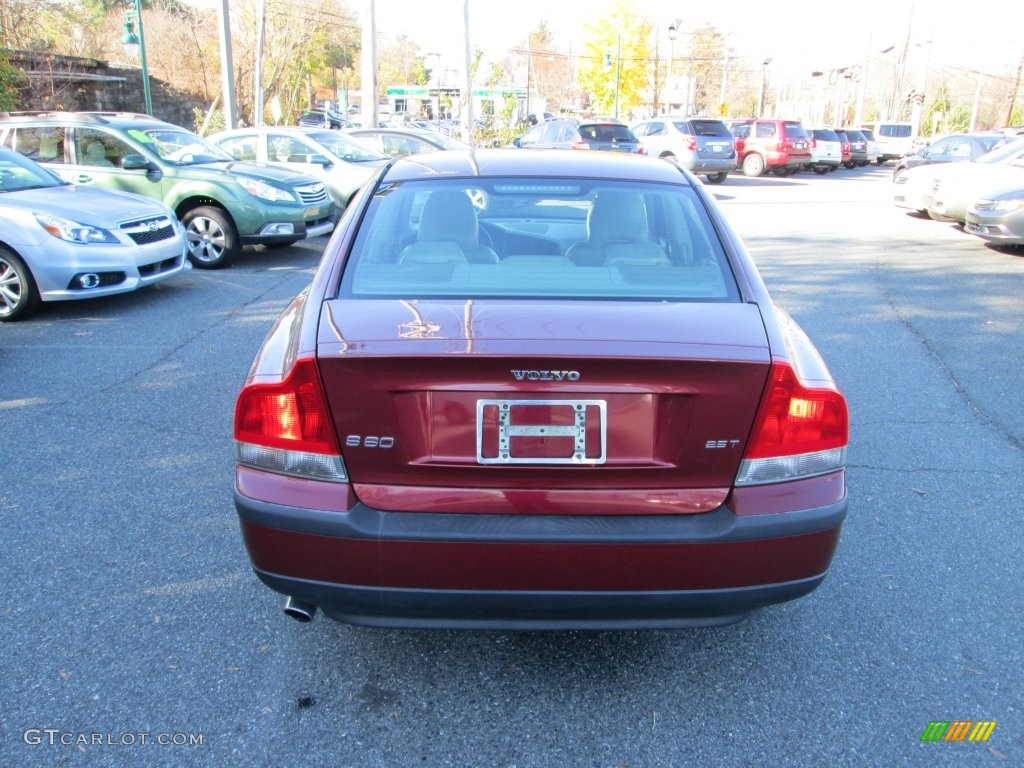 2004 S60 2.5T - Ruby Red Metallic / Taupe/Light Taupe photo #7