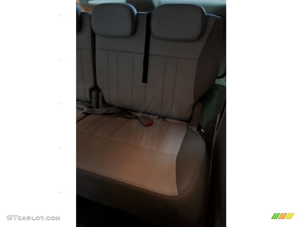 2007 Town & Country Touring - Marine Blue Pearl / Dark Khaki/Light Graystone photo #23