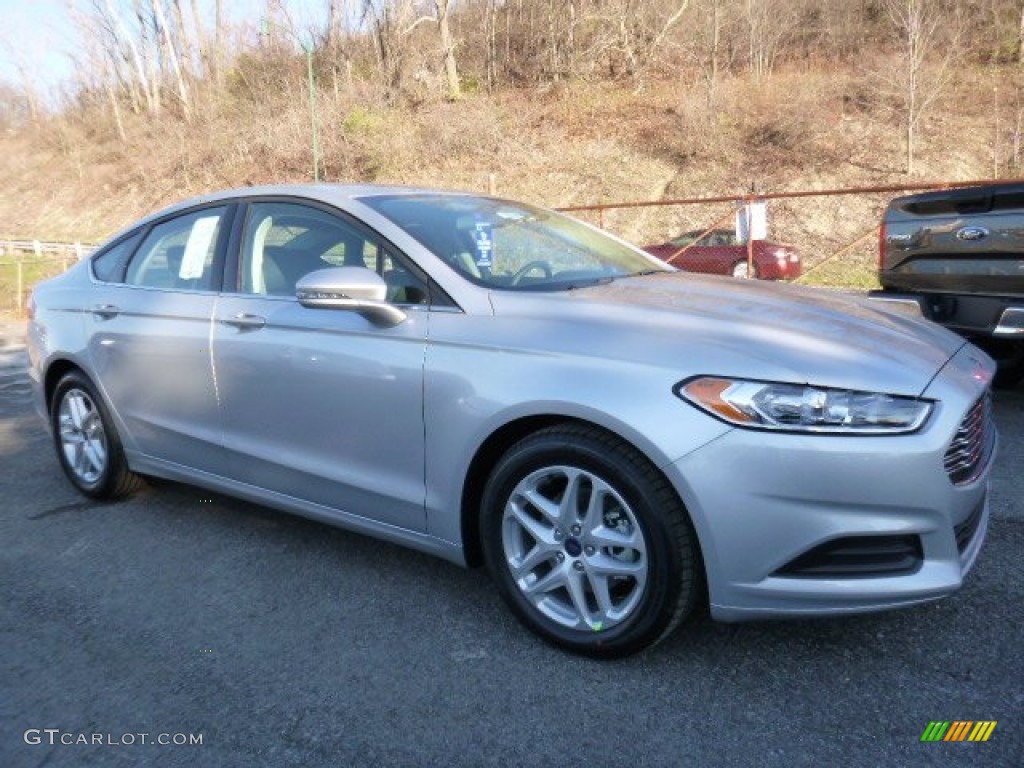 2016 Fusion SE - Ingot Silver Metallic / Charcoal Black photo #1
