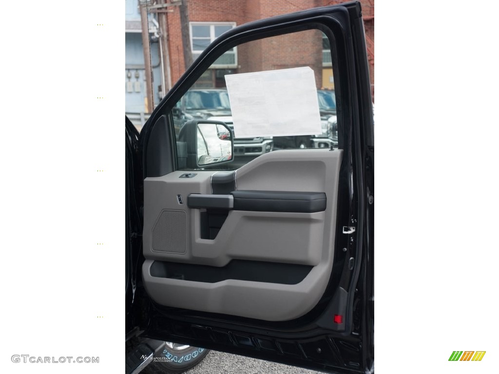 2016 F150 XLT SuperCab 4x4 - Shadow Black / Medium Earth Gray photo #7