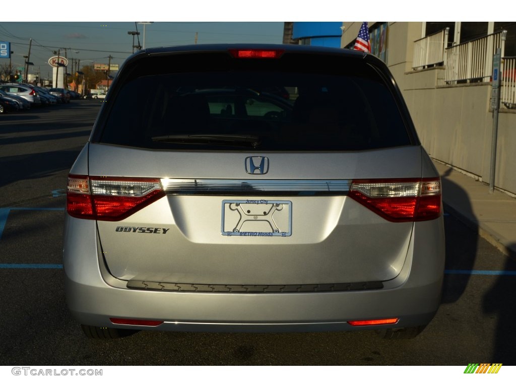 2012 Odyssey LX - Alabaster Silver Metallic / Truffle photo #4