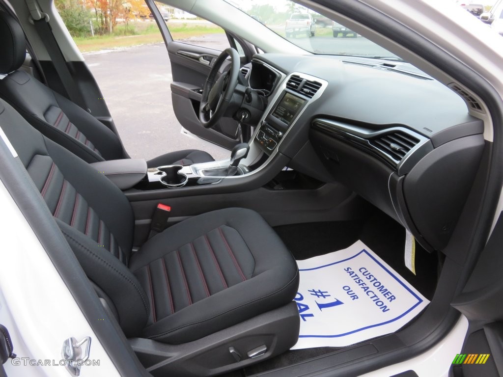 2016 Fusion SE - White Platinum Tri-Coat Metallic / Charcoal Black photo #18