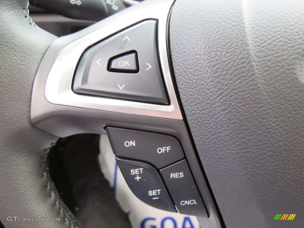 2016 Fusion SE - White Platinum Tri-Coat Metallic / Charcoal Black photo #30