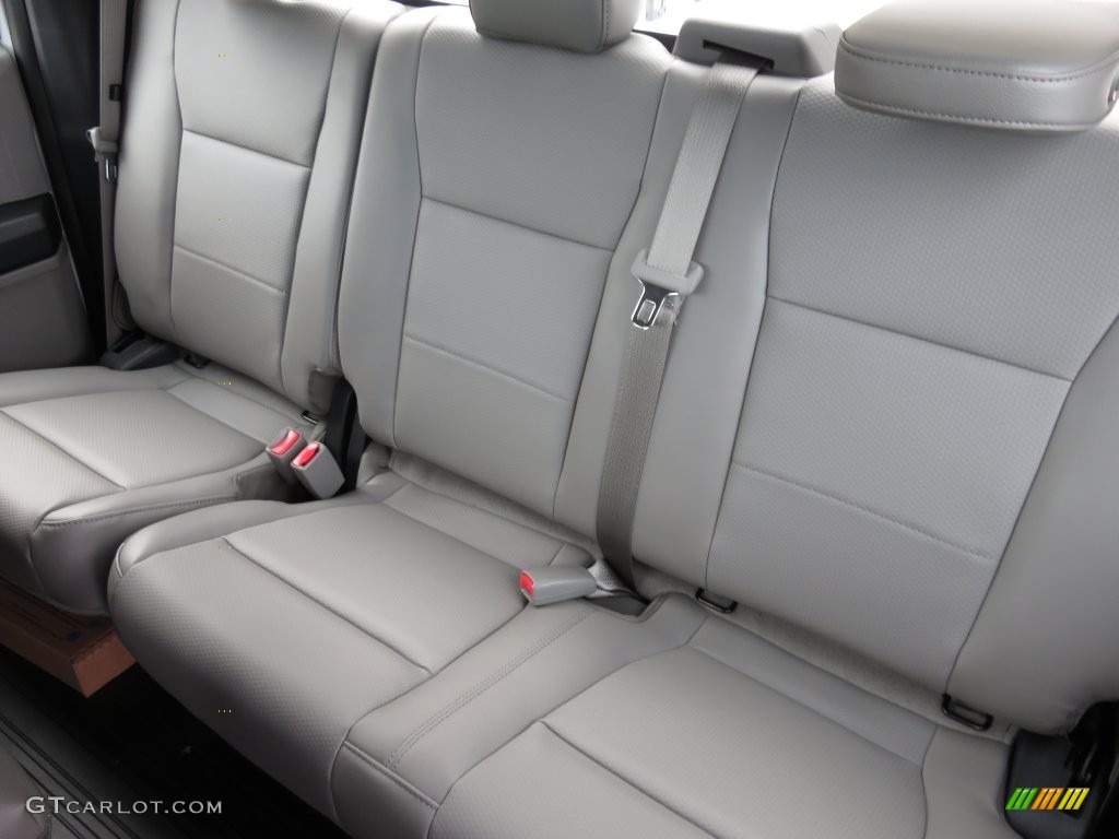 2016 Ford F150 XL SuperCab Rear Seat Photo #108763618