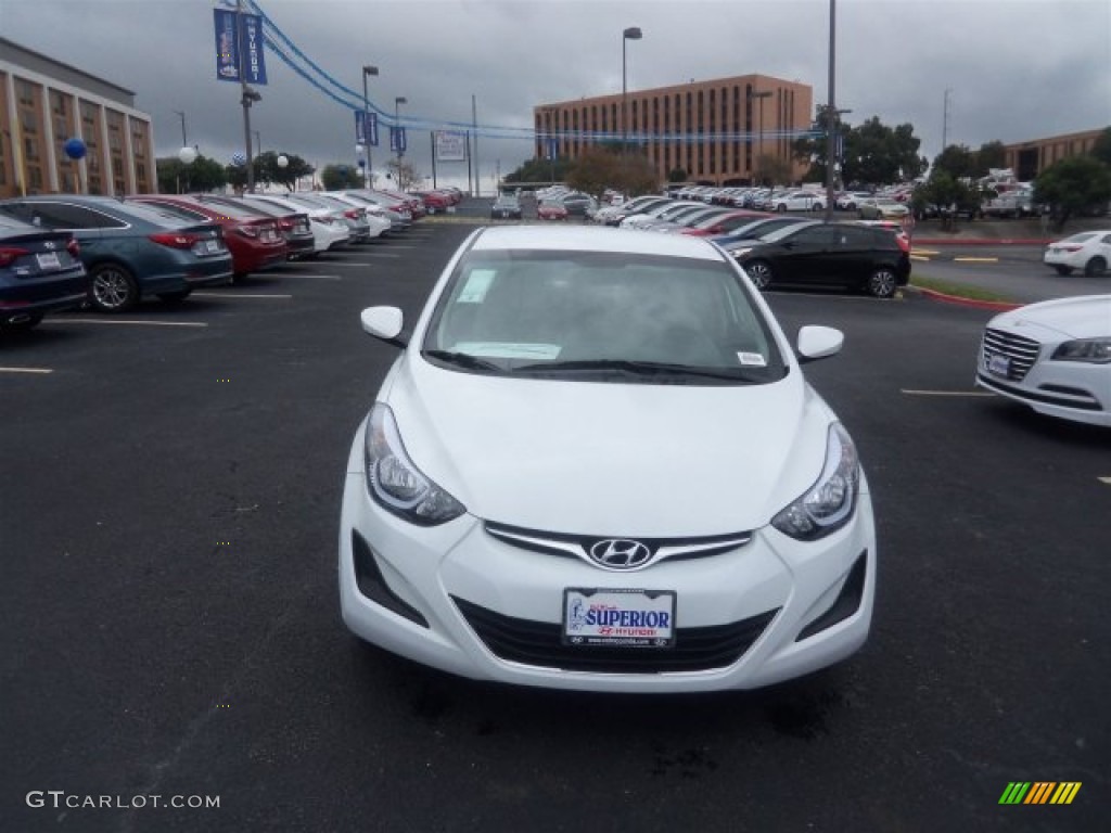 2016 Elantra SE - White / Beige photo #4