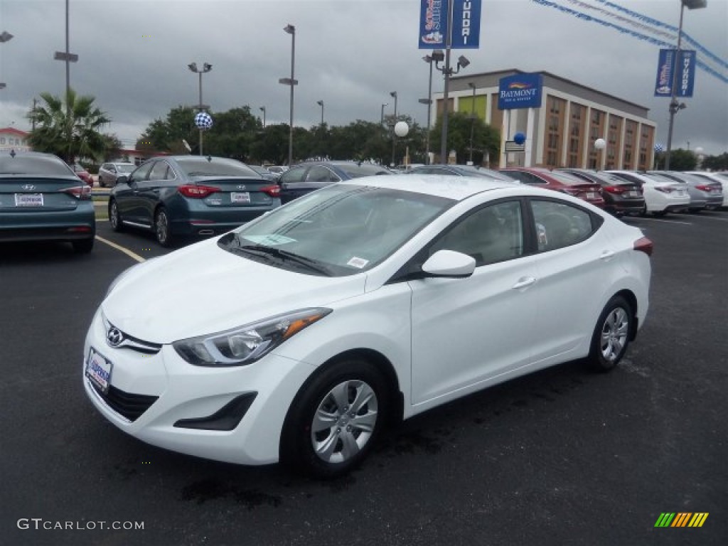 2016 Elantra SE - White / Beige photo #5