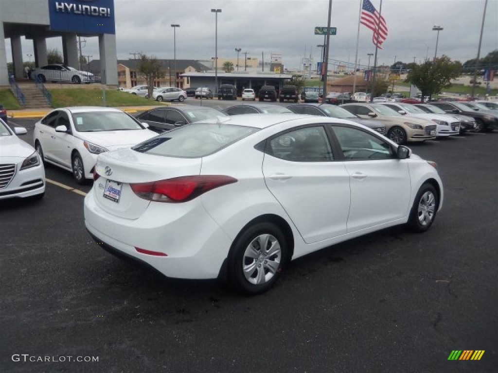 2016 Elantra SE - White / Beige photo #10