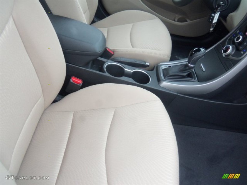 2016 Elantra SE - White / Beige photo #13