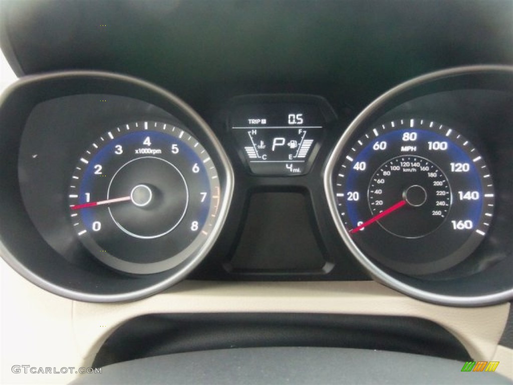 2016 Elantra SE - White / Beige photo #21