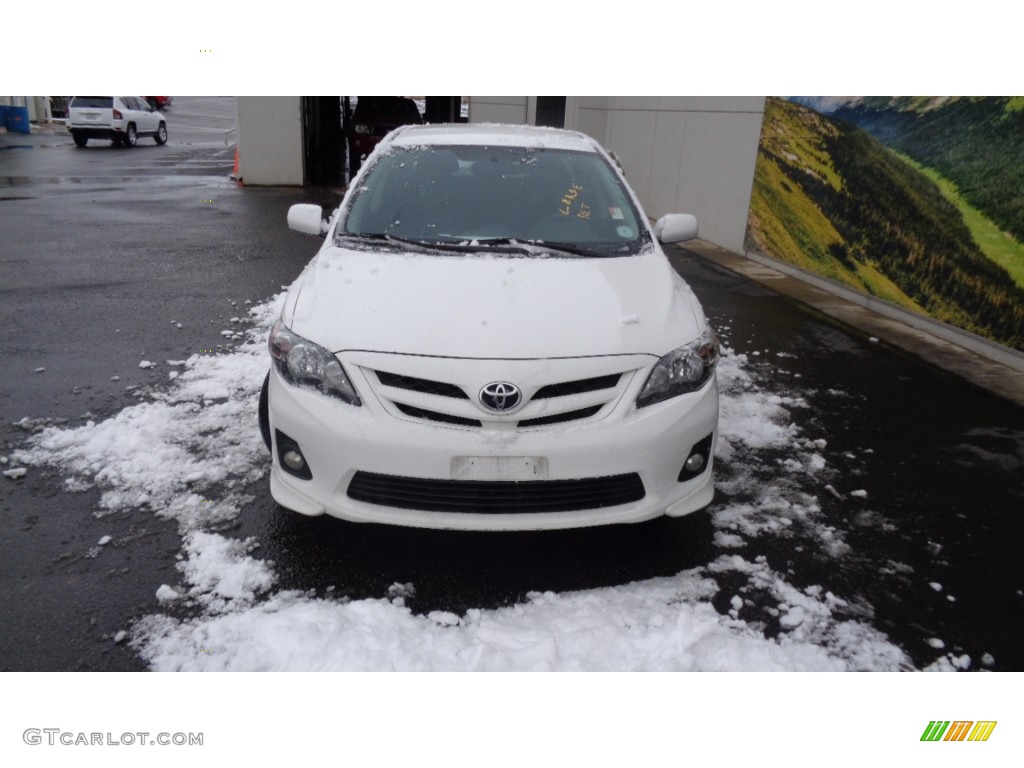 2013 Corolla S - Super White / Dark Charcoal photo #3