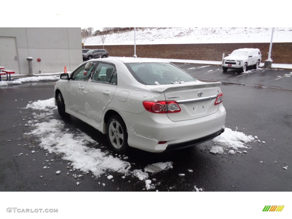 2013 Corolla S - Super White / Dark Charcoal photo #6
