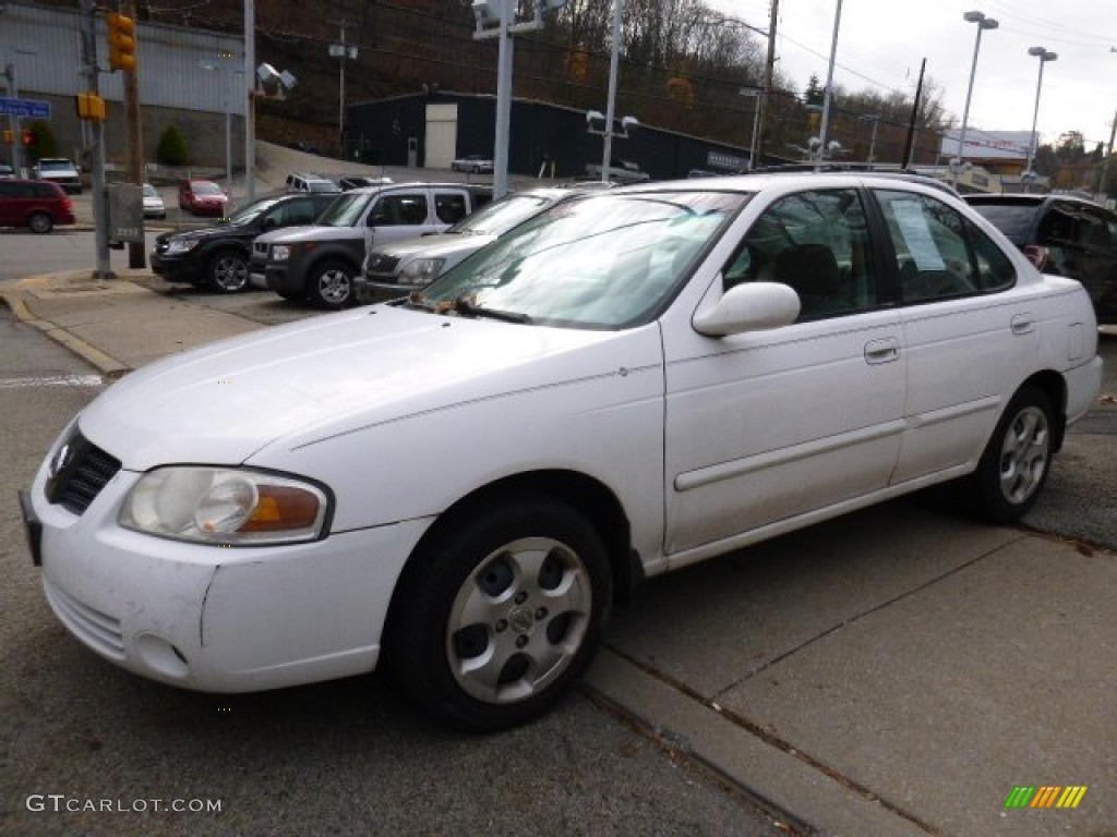 2004 Sentra 1.8 - Cloud White / Taupe photo #6