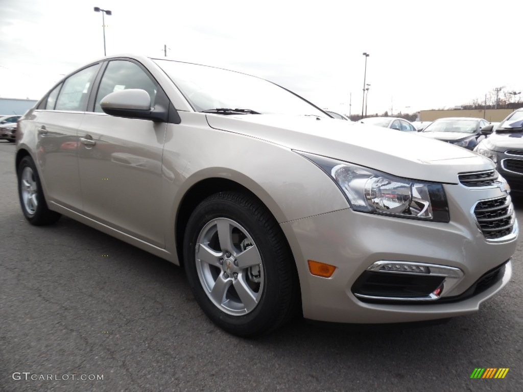 2016 Cruze Limited LT - Champagne Silver Metallic / Jet Black photo #3