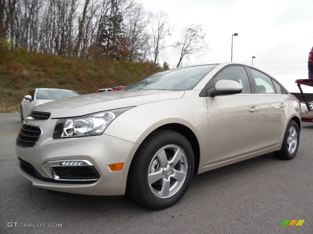 Champagne Silver Metallic Chevrolet Cruze Limited