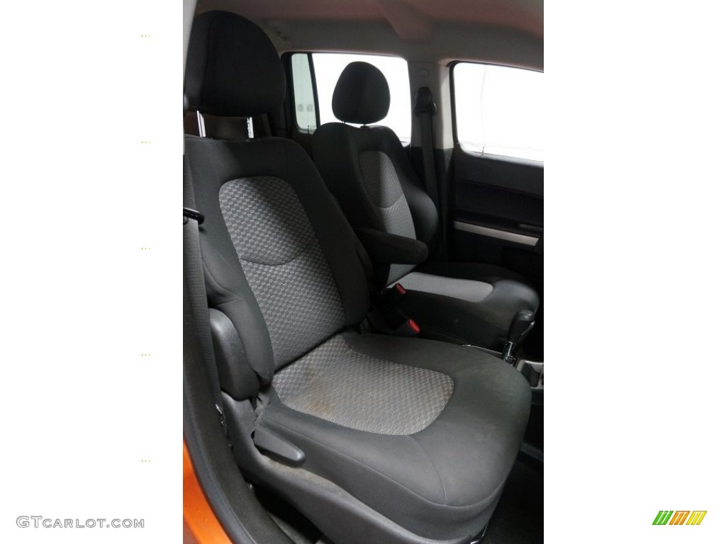 2007 HHR LT - Sunburst Orange II Metallic / Ebony Black photo #19