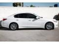 Moonlight White - Q 50 3.7 Premium Photo No. 10