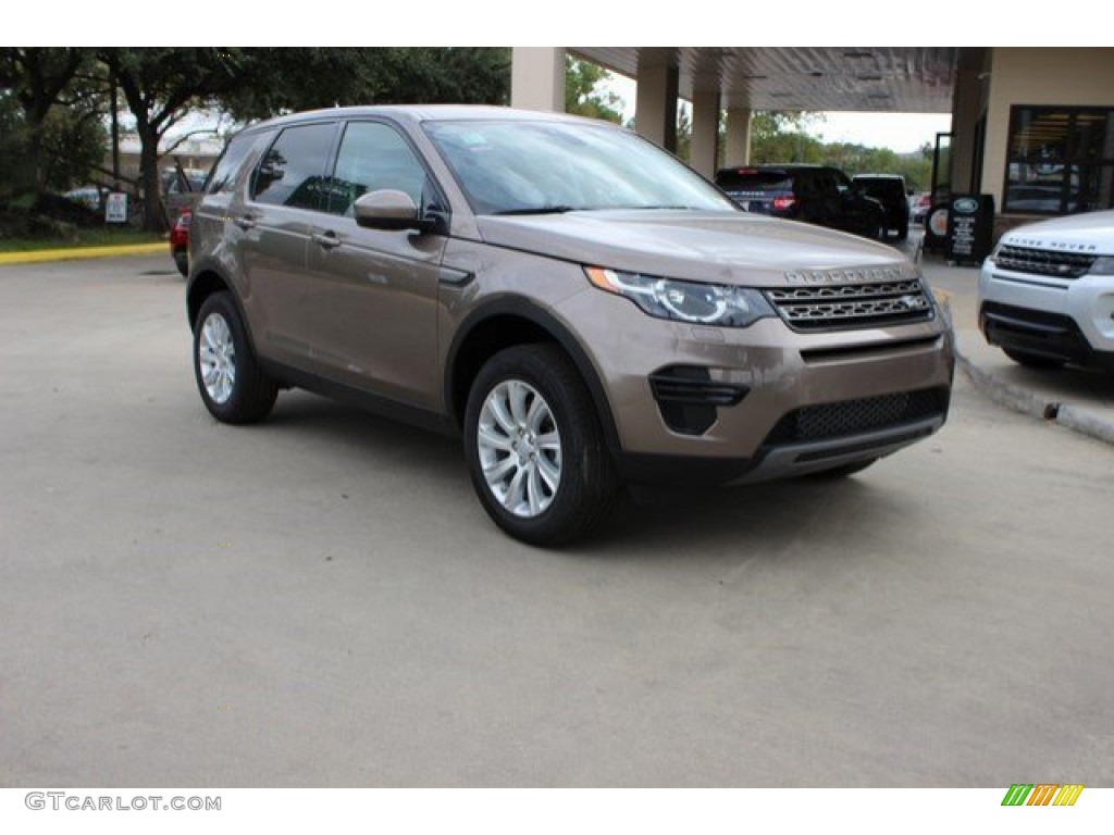 Kaikoura Stone Metallic Land Rover Discovery Sport