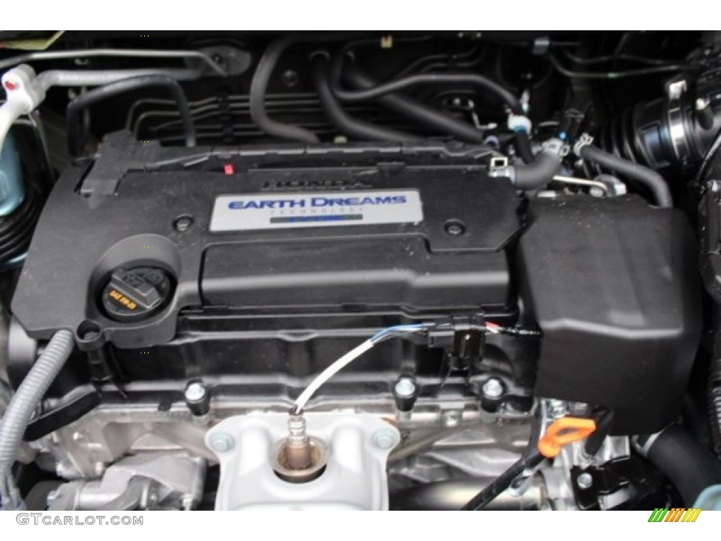 2016 Honda CR-V Touring AWD Engine Photos