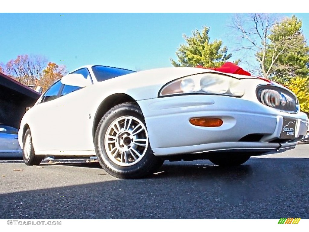 2005 LeSabre Custom - White Opal / Graphite photo #12
