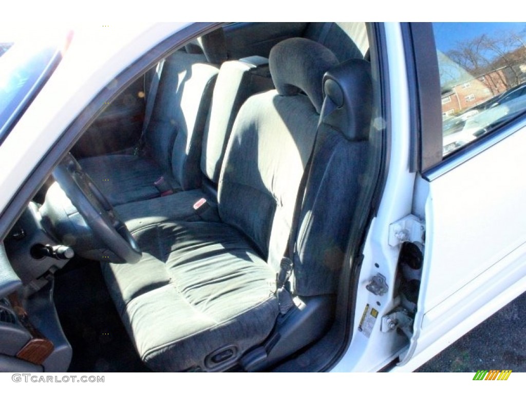 2005 LeSabre Custom - White Opal / Graphite photo #19