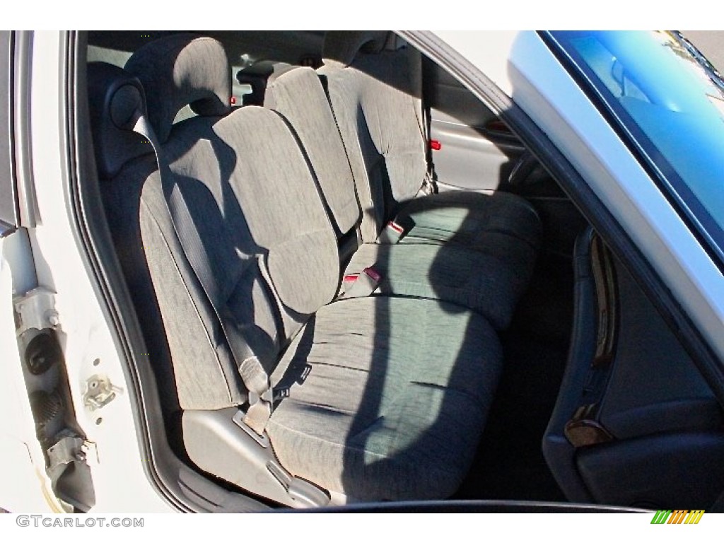 2005 LeSabre Custom - White Opal / Graphite photo #31