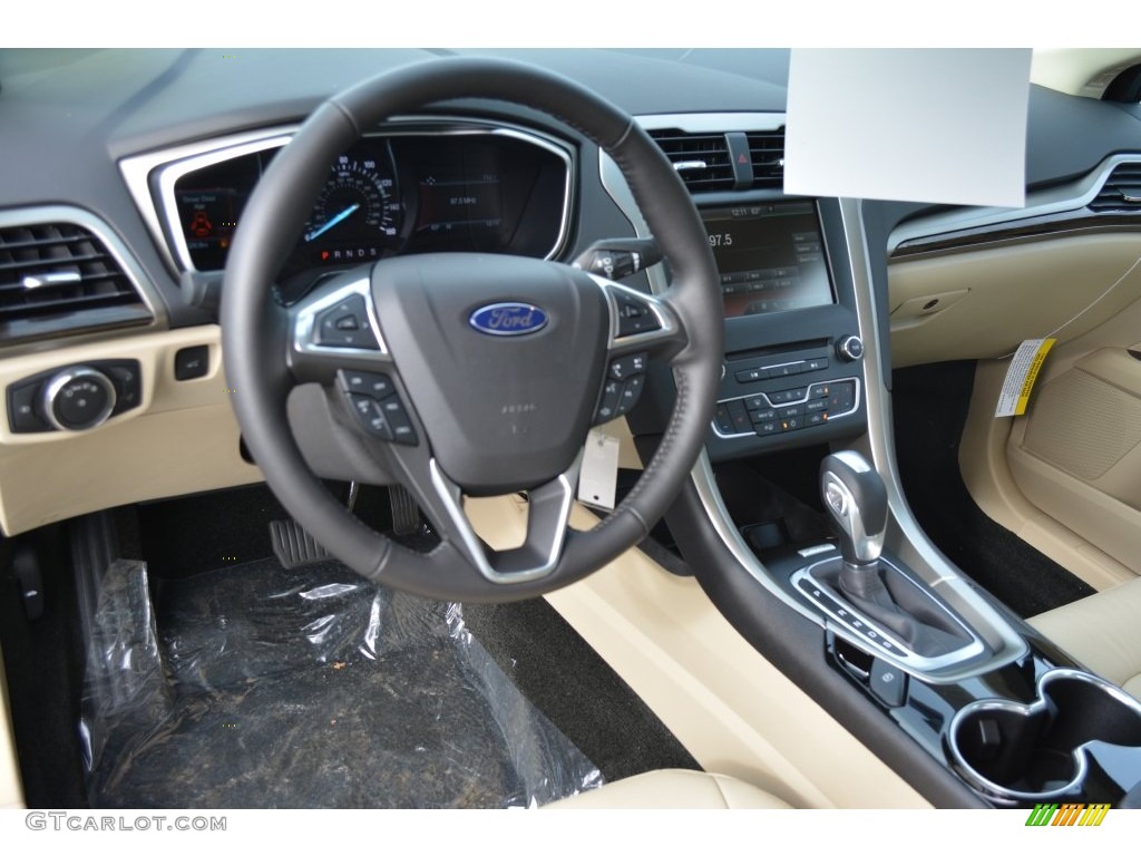Dune Interior 2016 Ford Fusion SE Photo #108792847