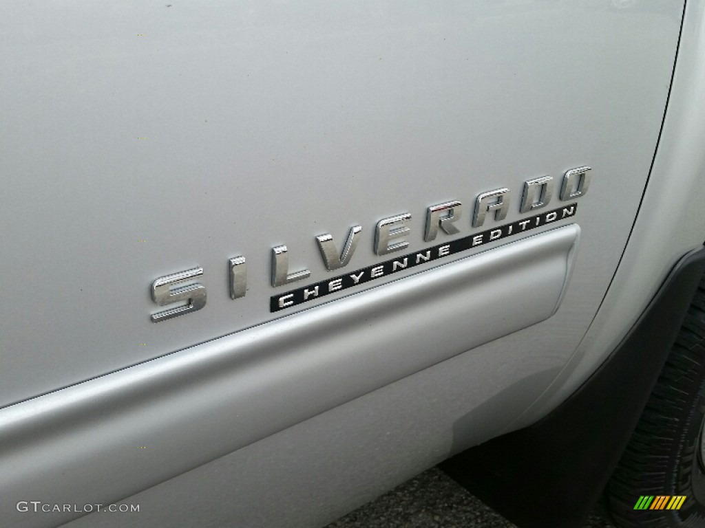 2010 Silverado 1500 LS Crew Cab 4x4 - Sheer Silver Metallic / Dark Titanium photo #6