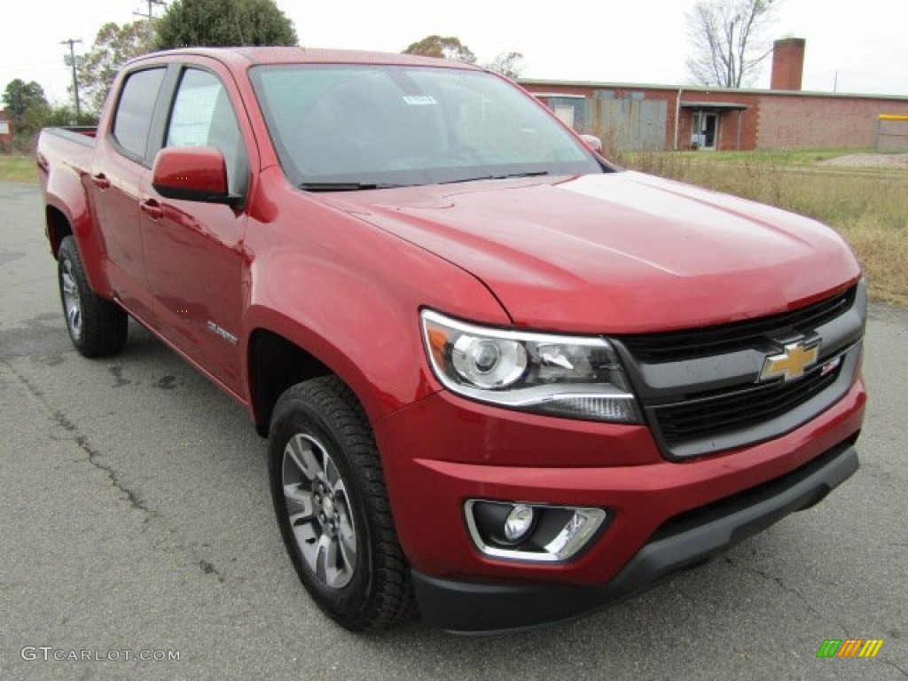 Red Rock Metallic Chevrolet Colorado