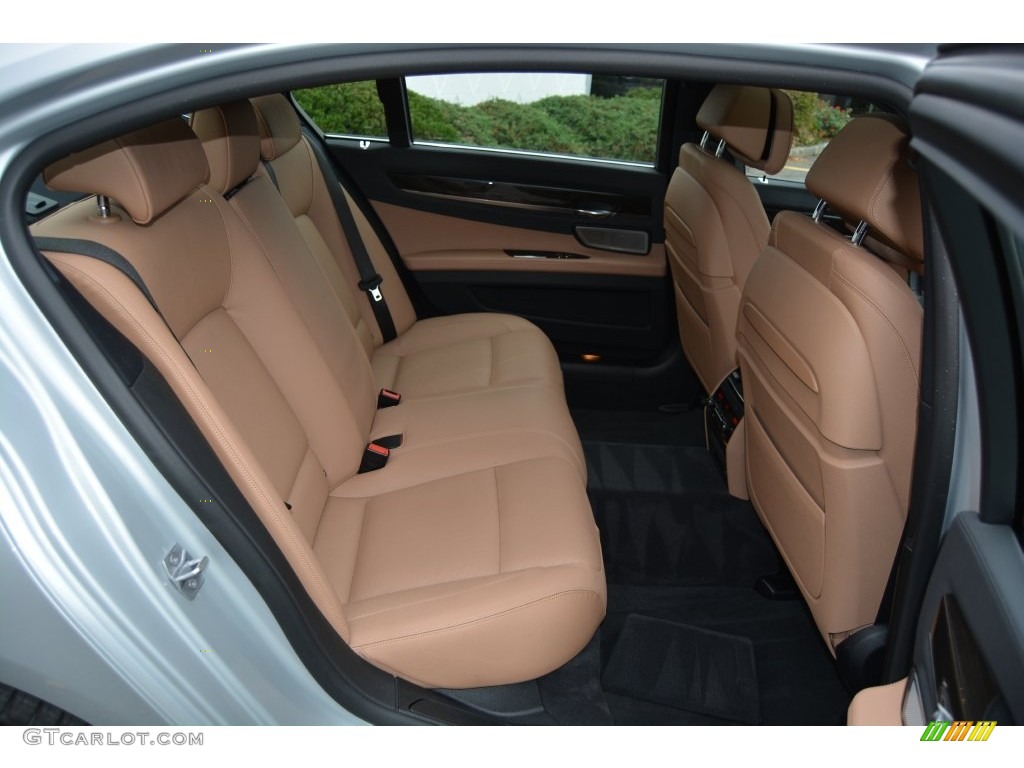 2015 BMW 7 Series 740Ld xDrive Sedan Rear Seat Photos
