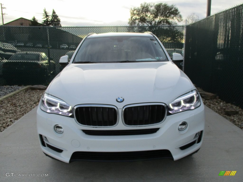 2016 X5 xDrive35i - Alpine White / Black photo #5