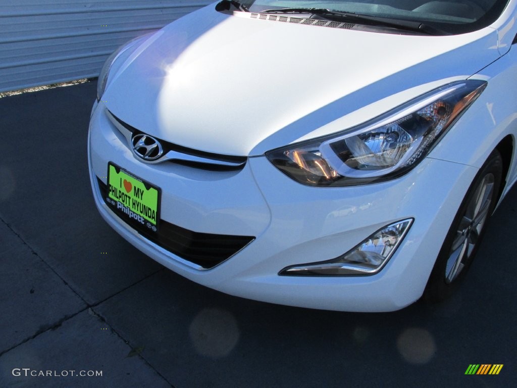 2016 Elantra SE - White / Beige photo #10