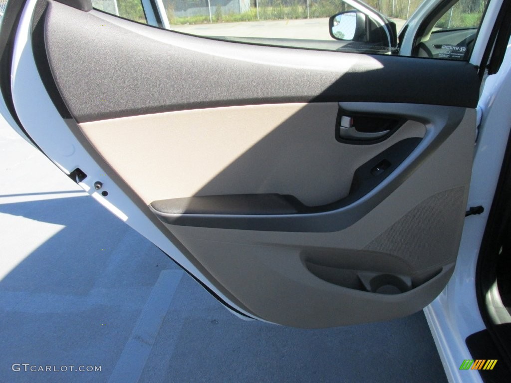 2016 Elantra SE - White / Beige photo #17