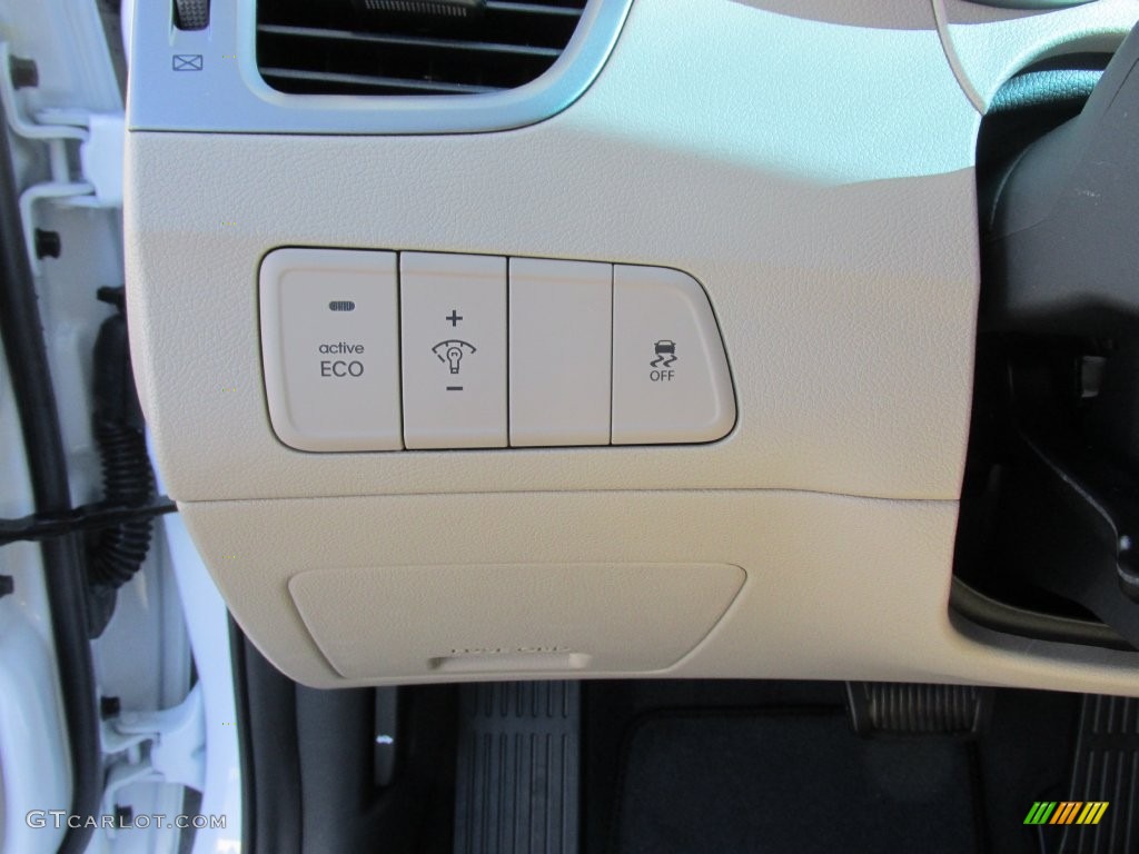 2016 Elantra SE - White / Beige photo #30
