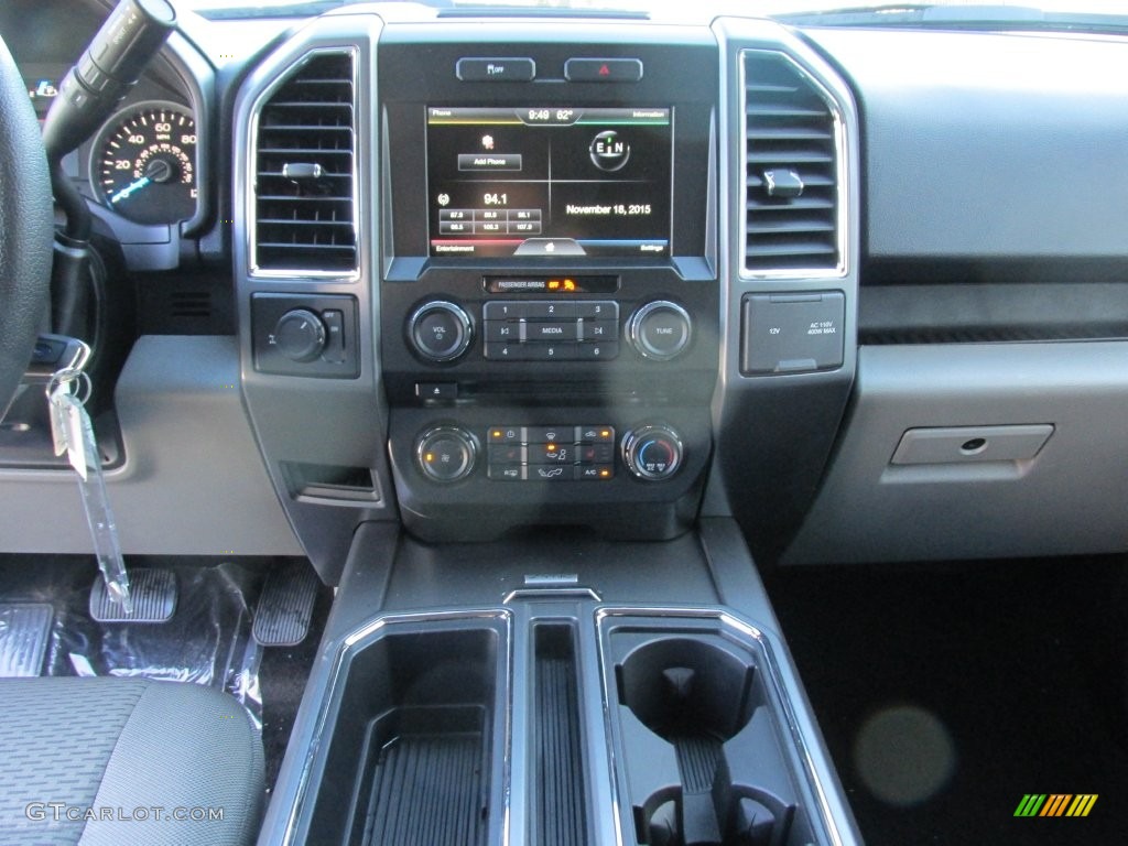 2015 F150 XLT SuperCrew - Caribou Metallic / Medium Earth Gray photo #25