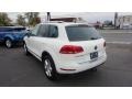 Pure White - Touareg VR6 FSI Lux 4XMotion Photo No. 3