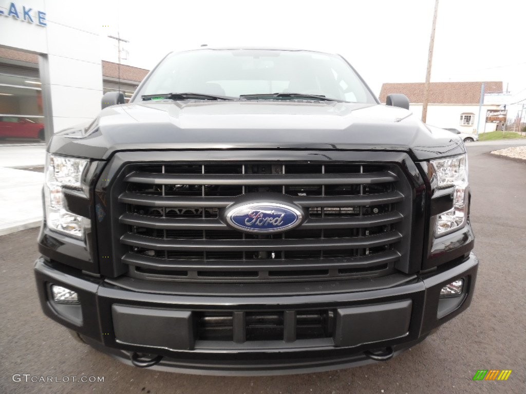 2016 F150 XLT SuperCrew 4x4 - Shadow Black / Black photo #2