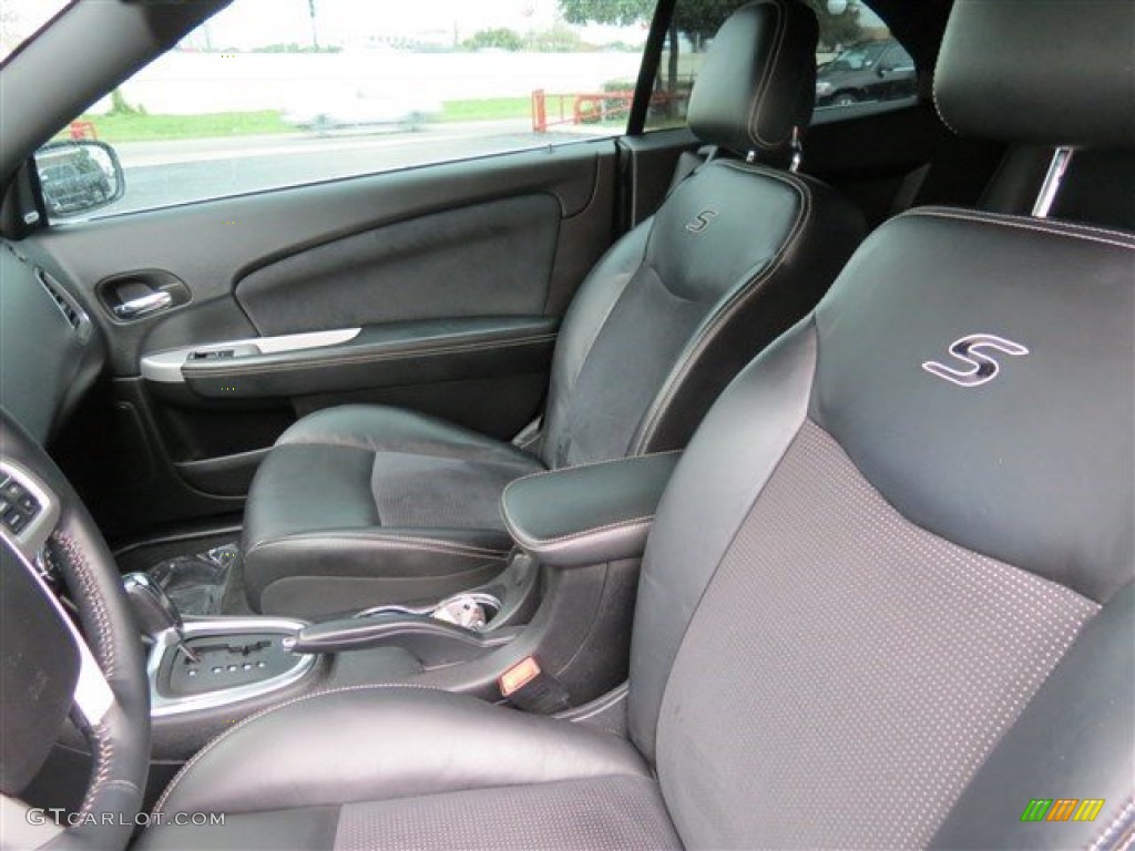 2014 200 S Convertible - Black Clear Coat / Black photo #15