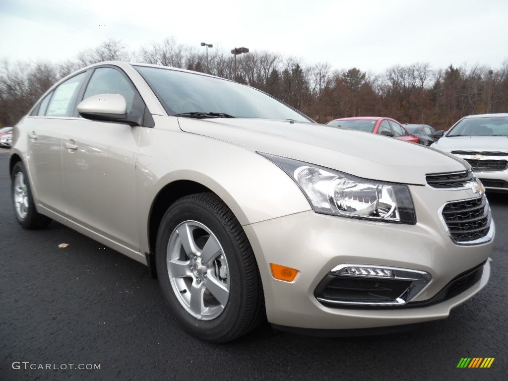 2016 Cruze Limited LT - Champagne Silver Metallic / Jet Black photo #3