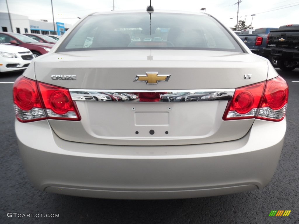 2016 Cruze Limited LT - Champagne Silver Metallic / Jet Black photo #7