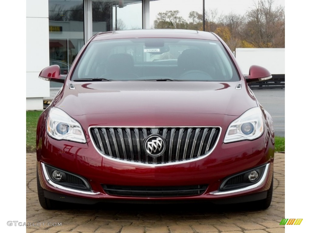 2016 Buick Regal Premium II Group AWD Exterior Photos