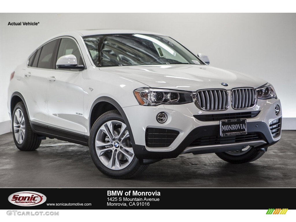 2016 X4 xDrive28i - Alpine White / Black photo #1