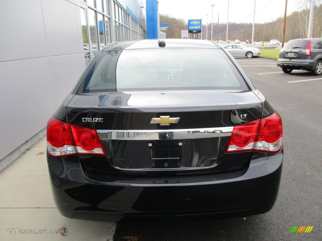 2016 Cruze Limited LT - Black Granite Metallic / Jet Black photo #5