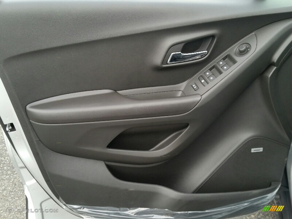 2016 Trax LT - Silver Ice Metallic / Jet Black photo #7