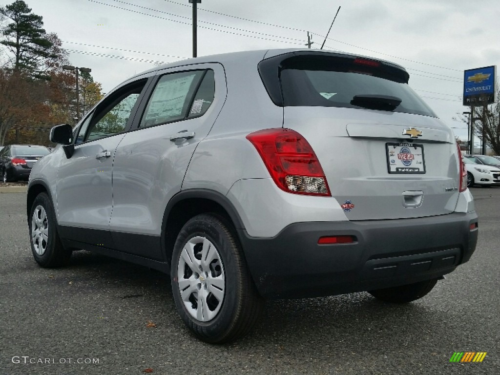 2016 Trax LS - Silver Ice Metallic / Jet Black/Light Titanium photo #4